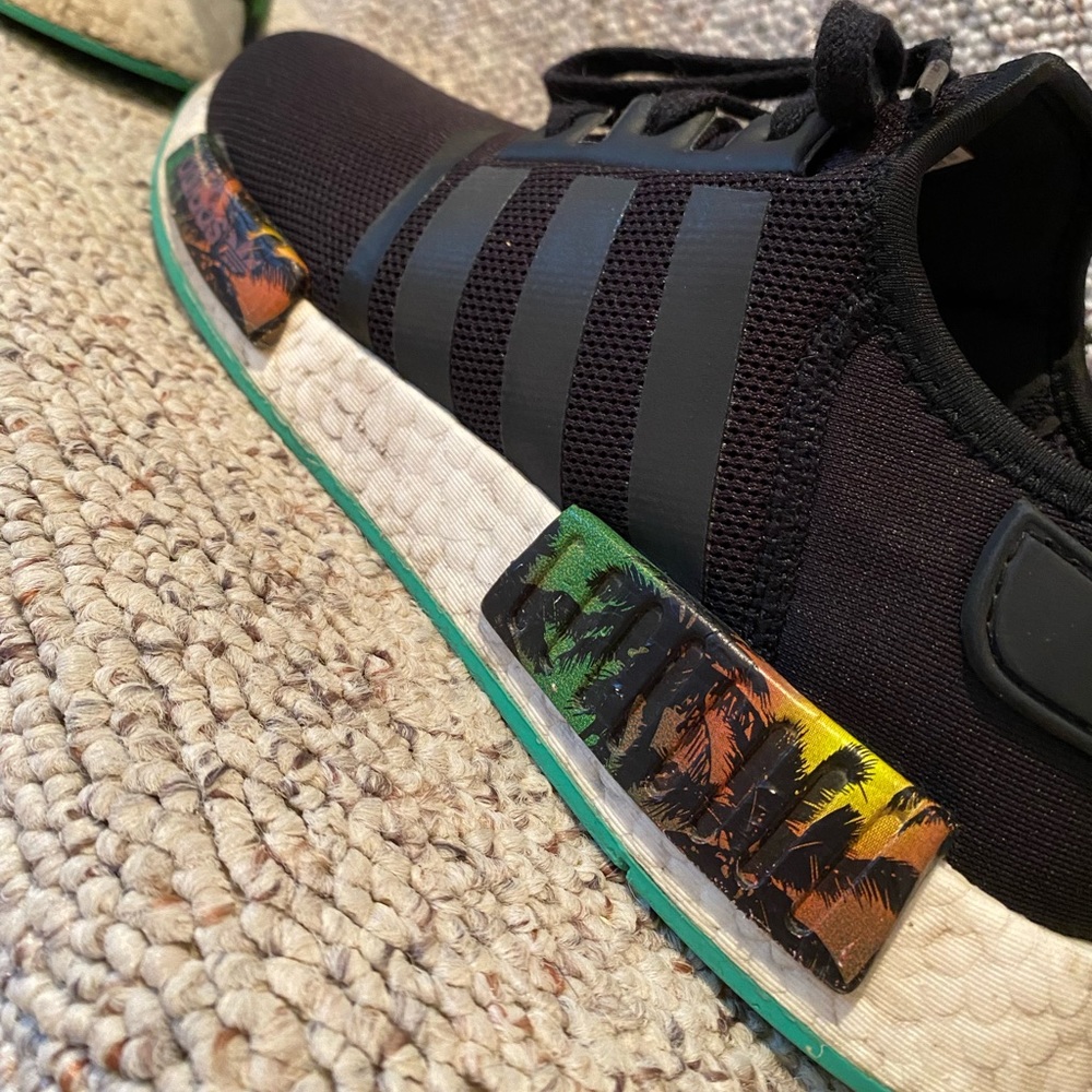 Adidas NMD R1 island vibes size 11.5